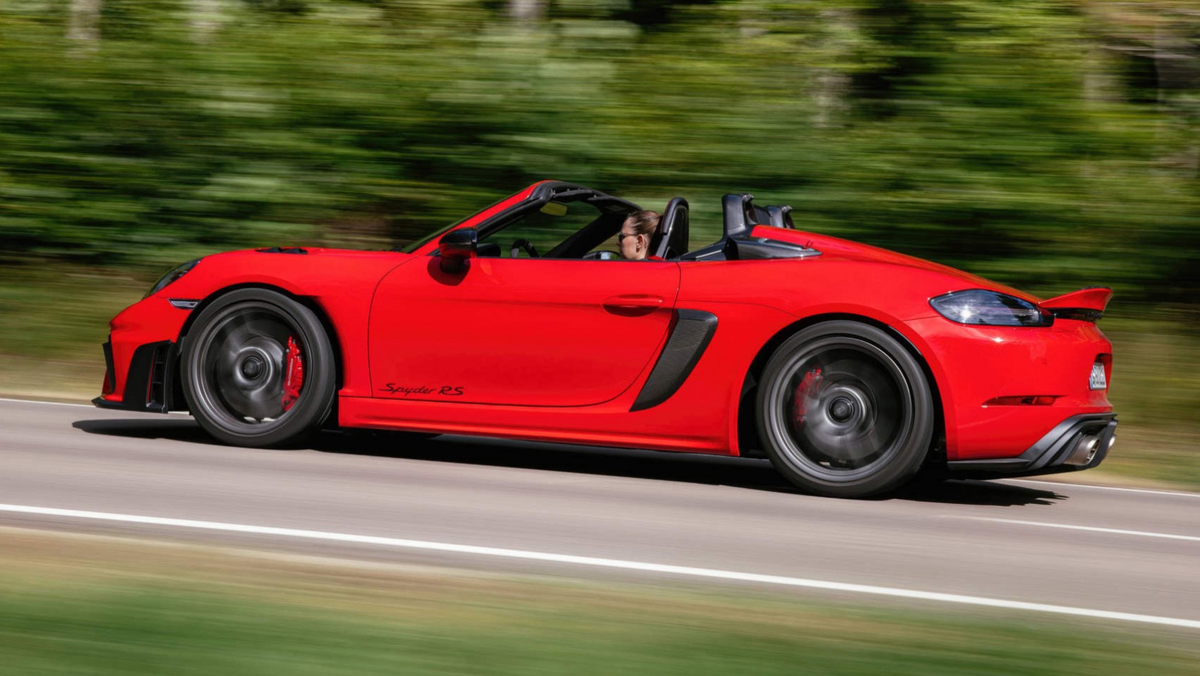 Porsche 718 Boxster Spyder RS - dynamiczne ujęcie