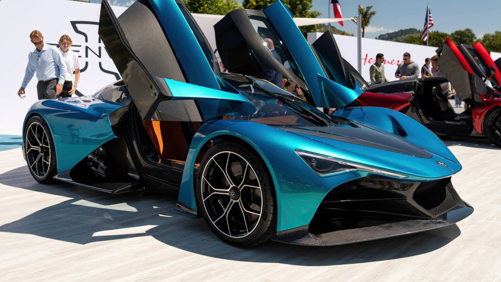 Zenvo Aurora tur przedni splitter