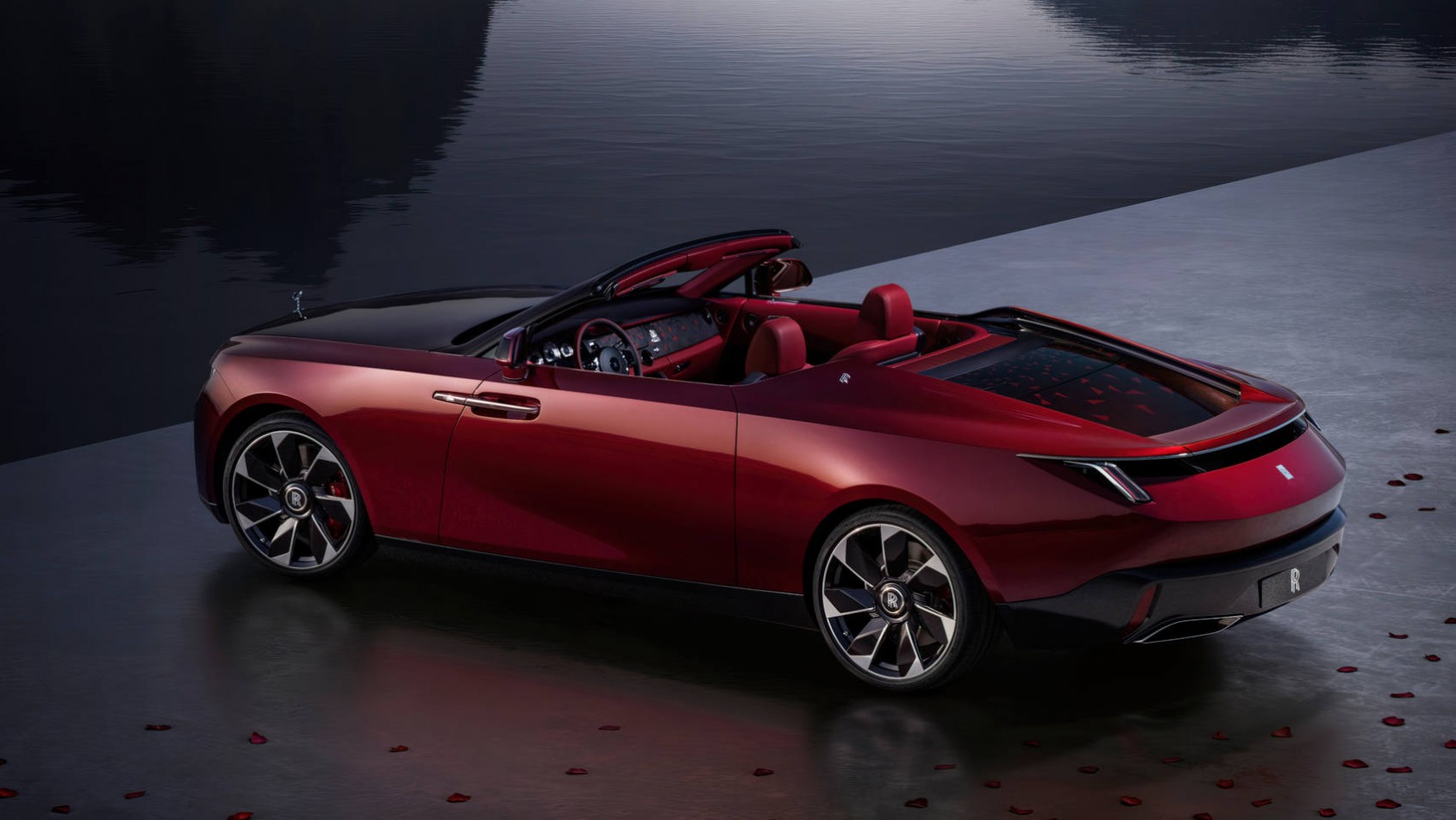 Rolls-Royce Droptail sylwetka