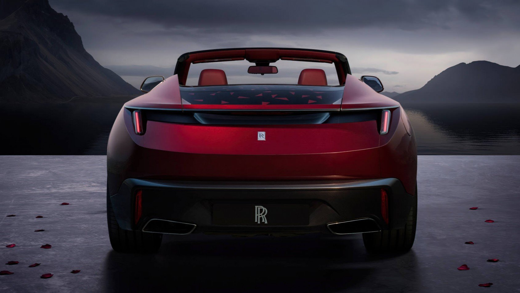 Rolls-Royce Droptail tył