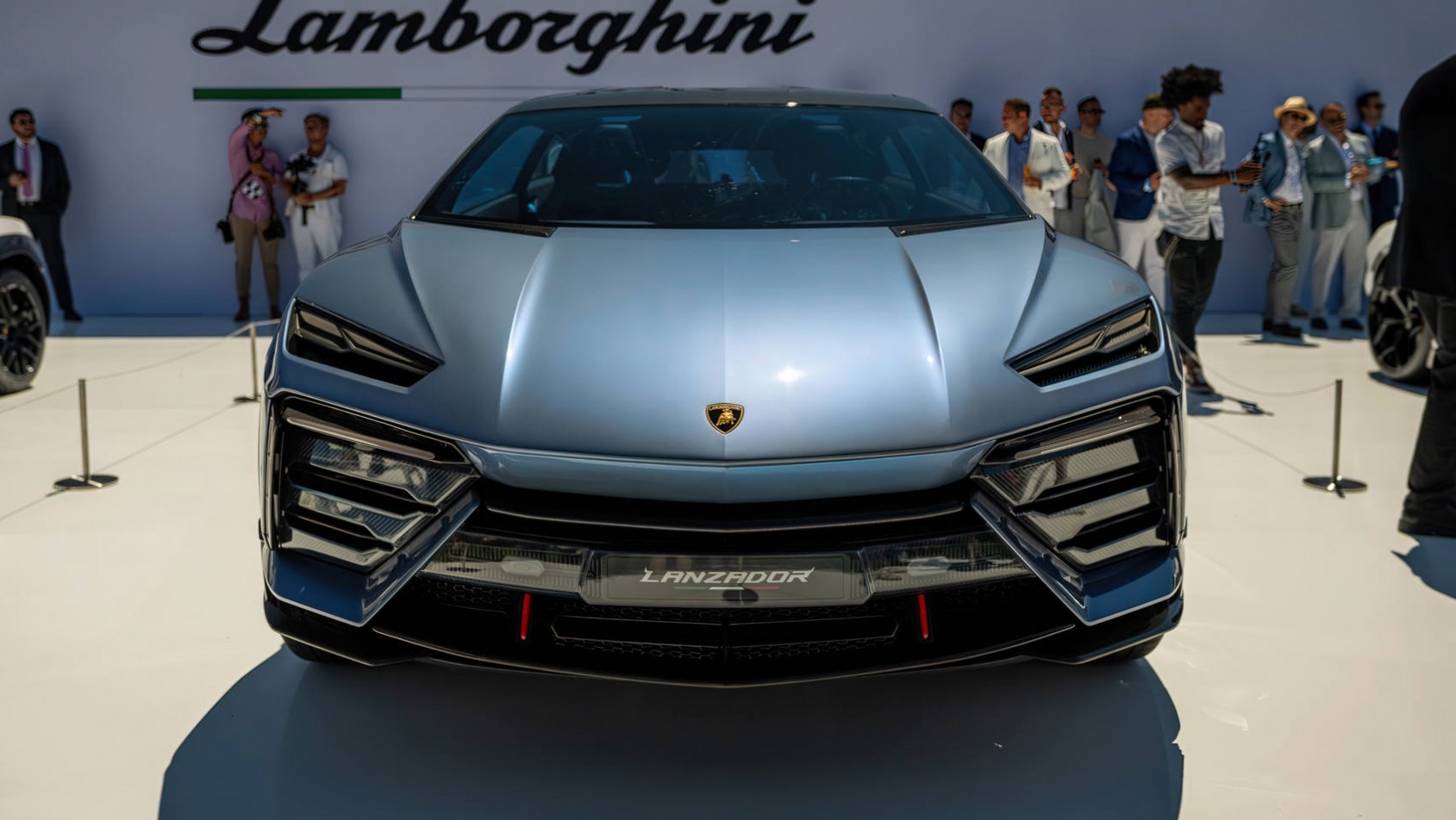 Lamborghini Lanzador Lamborghini Lanzador prezentacja przód