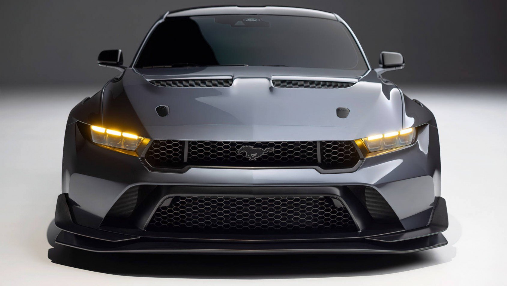 Ford Mustang GTD Ford Mustang GTD przód studio