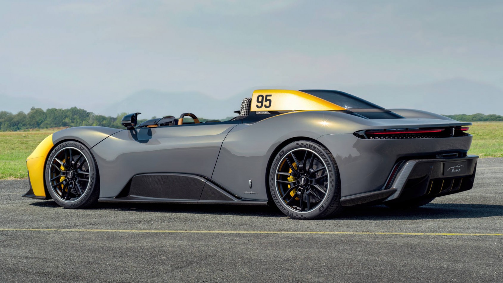 Pininfarina Battista B95 główne tył