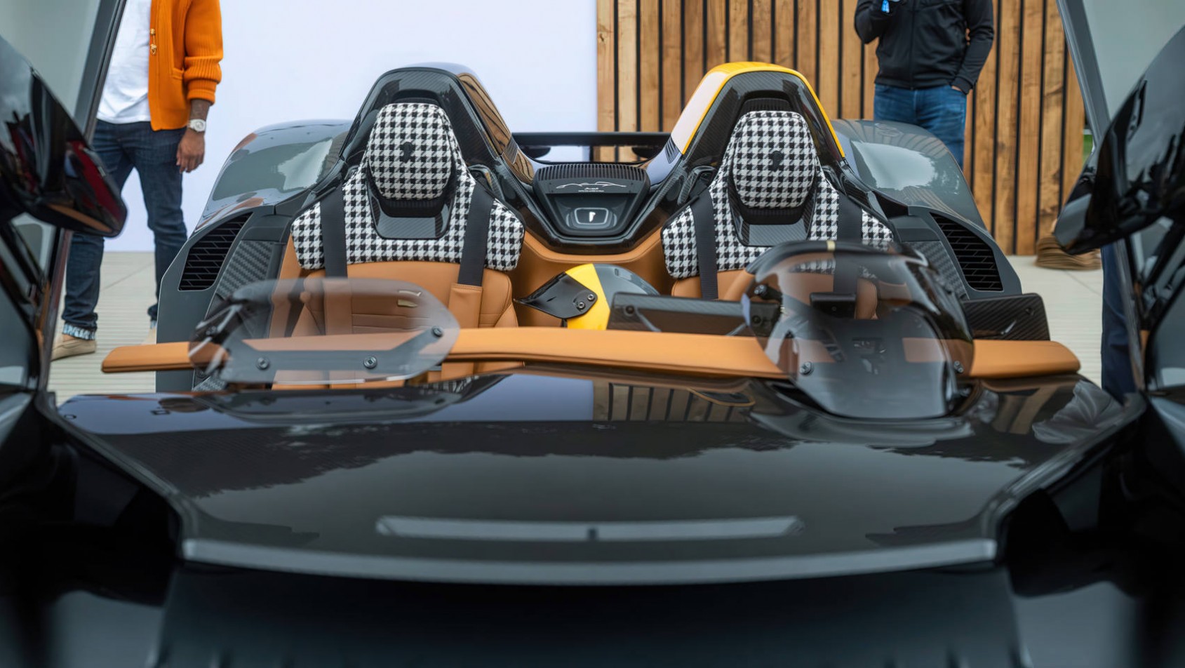 Pininfarina B95 pebble beach otwarty kokpit