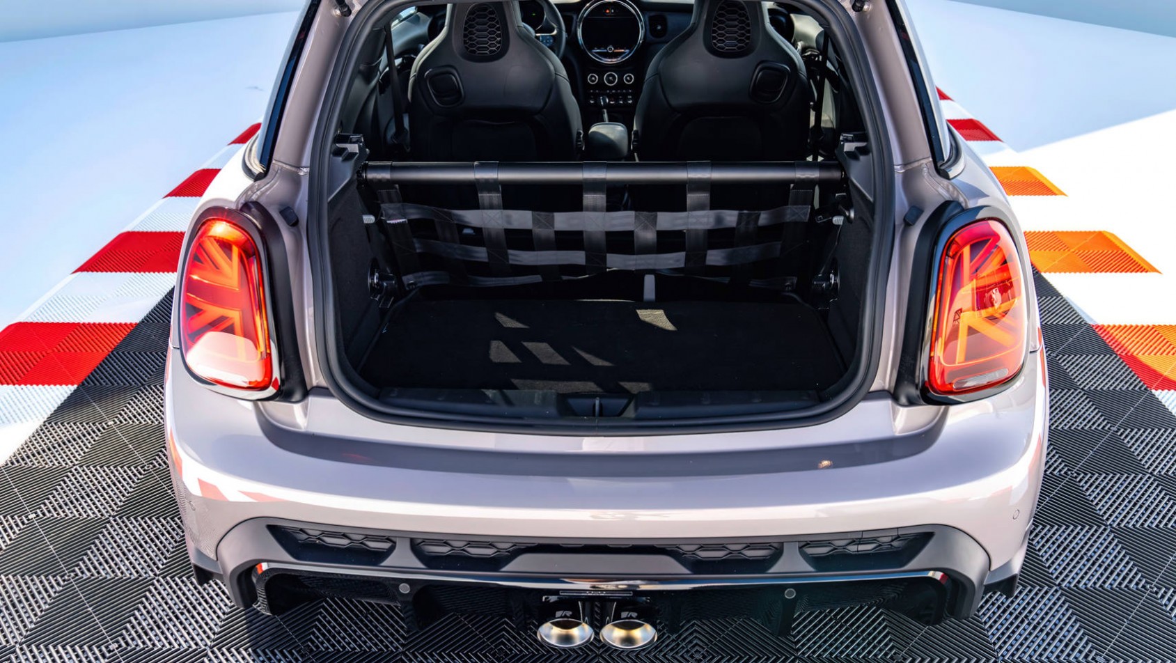 Mini John Cooper Works Mini John Cooper Works Bulldog Racing Edition bagażnik