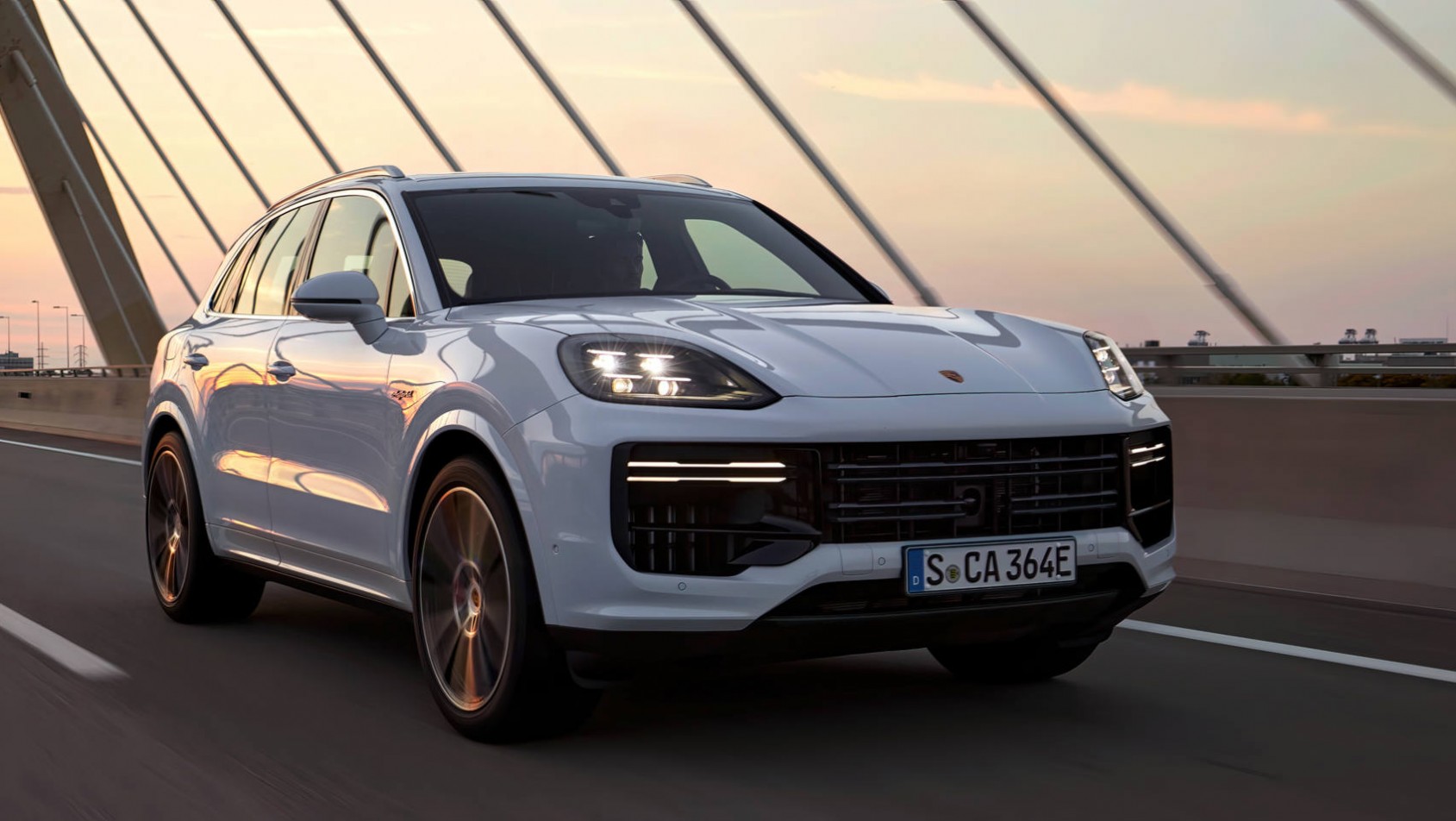 2023 Porsche Cayenne Turbo E-Hybrid przód