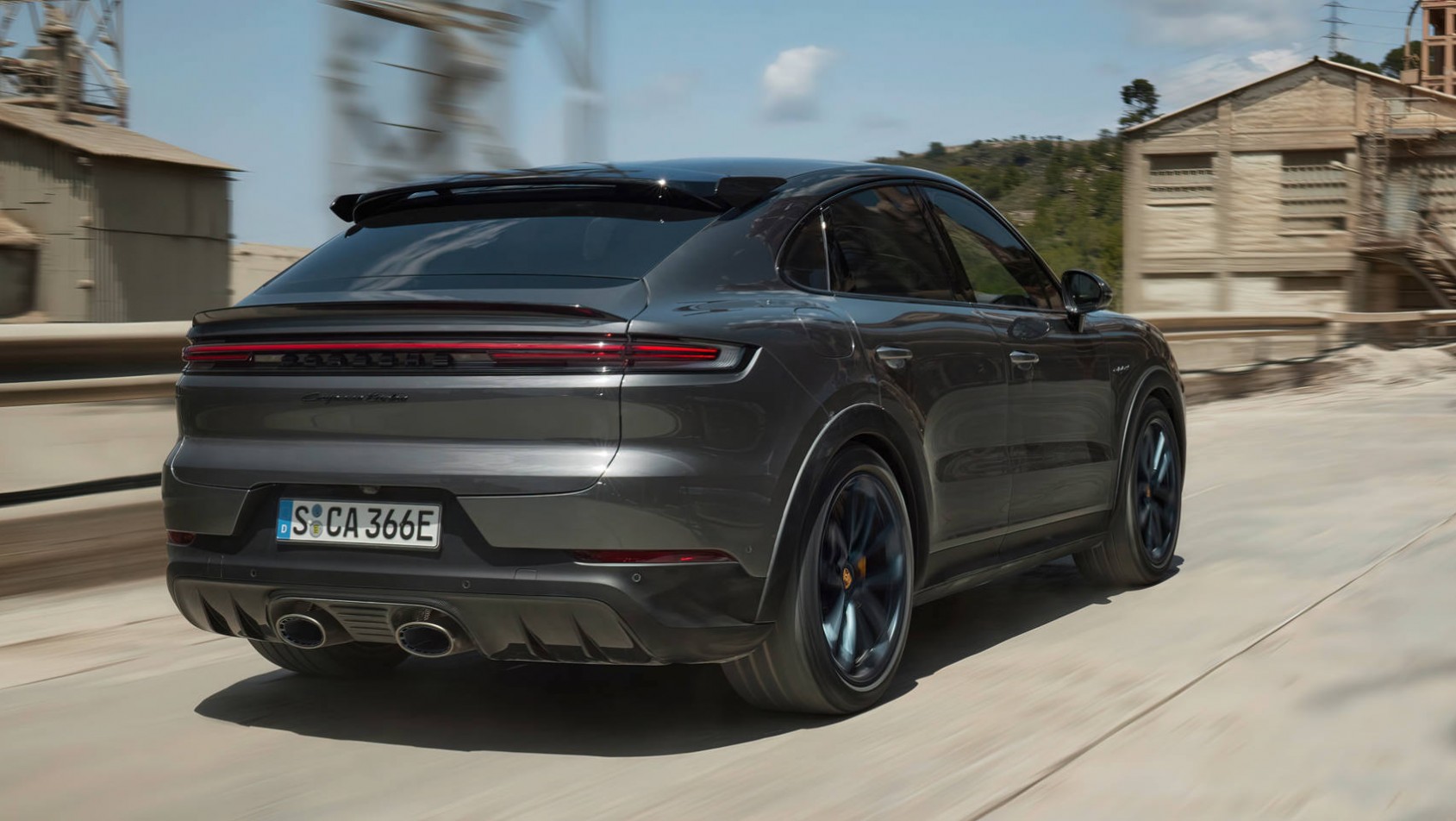 2023 Porsche Cayenne Turbo E-Hybrid coupe tył