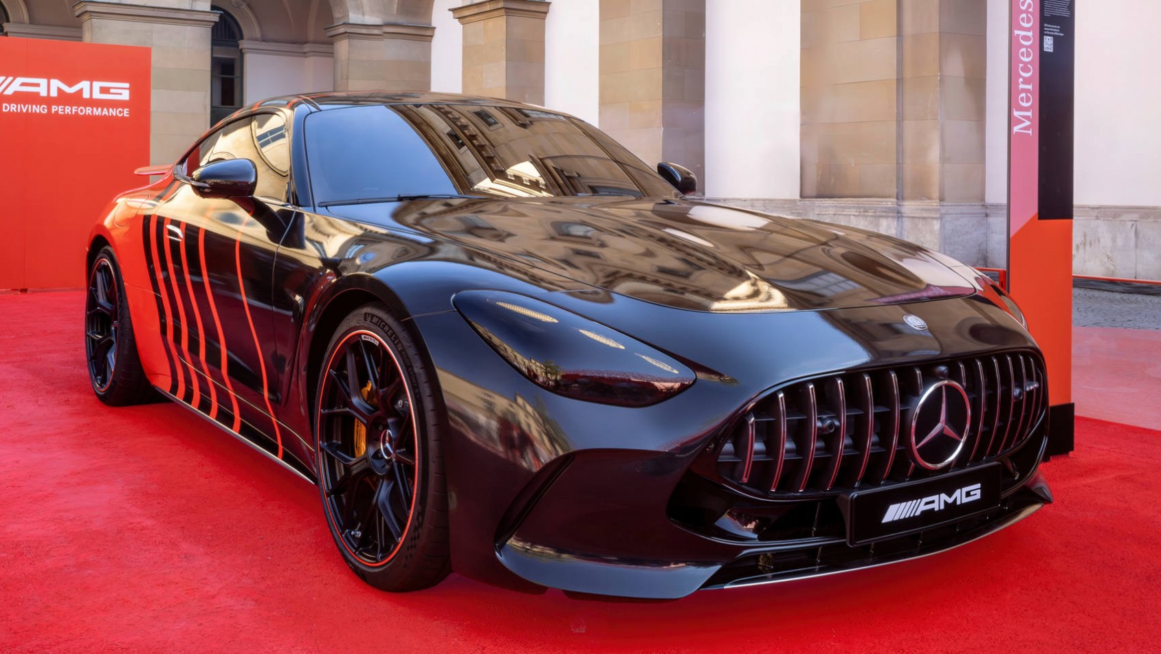 Mercedes-AMG GT E-Performance Concept przód