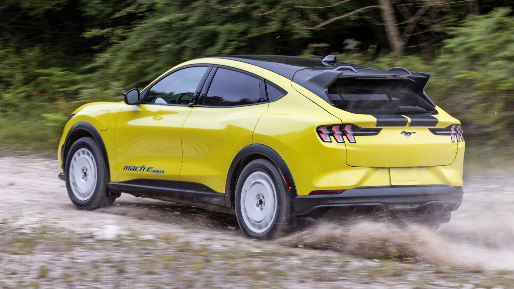 Ford Mustang Mach-E Rally Ford Mustang Mach-E Rally tył dynamiczne
