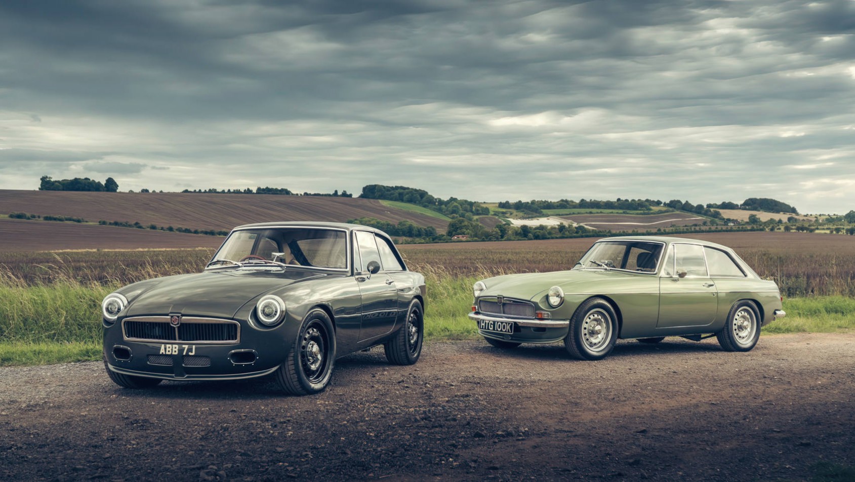 Frontline LE60 i BEE MG B restomody