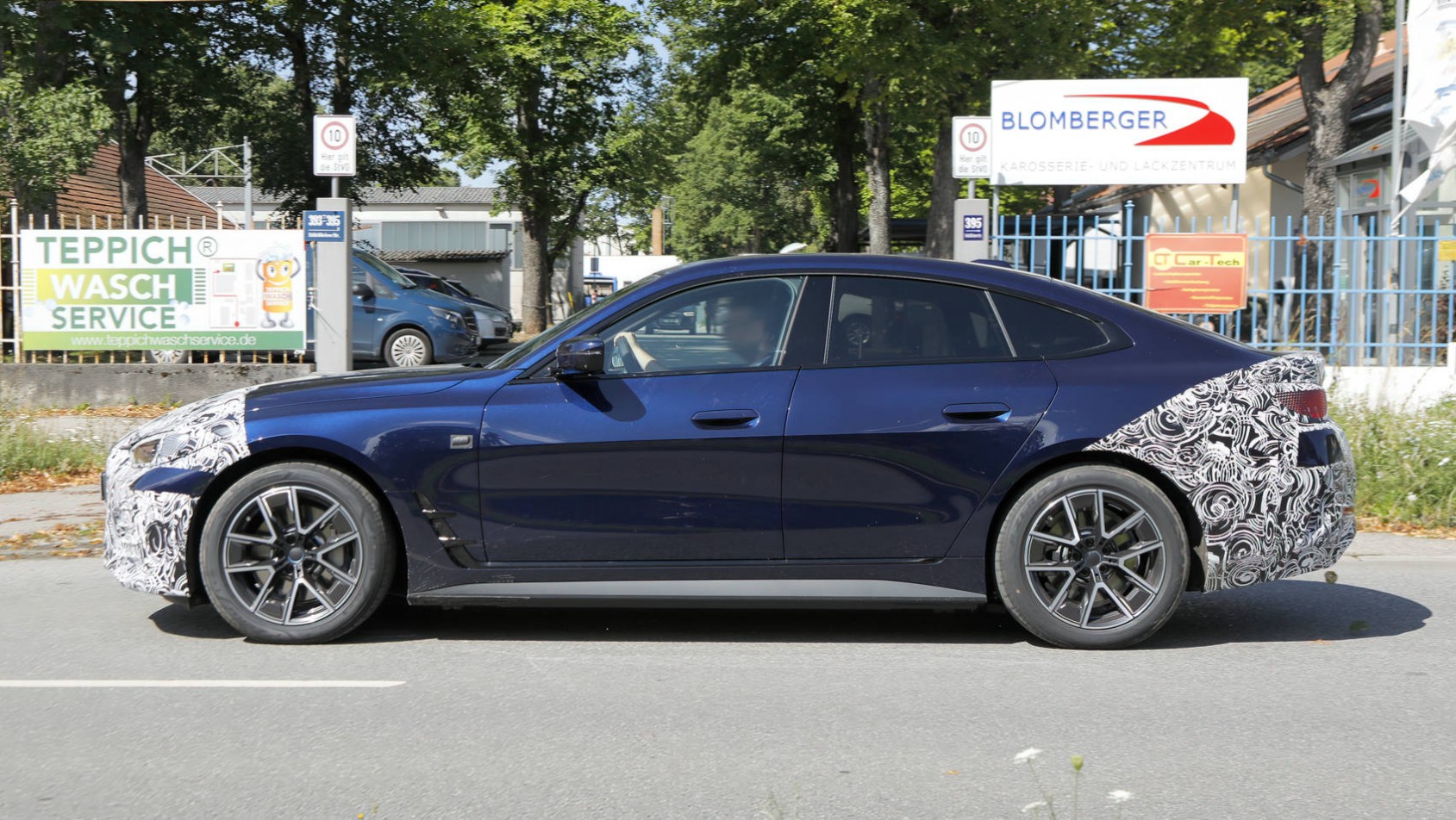 BMW i4 Gran Coupe lift spyshot profil