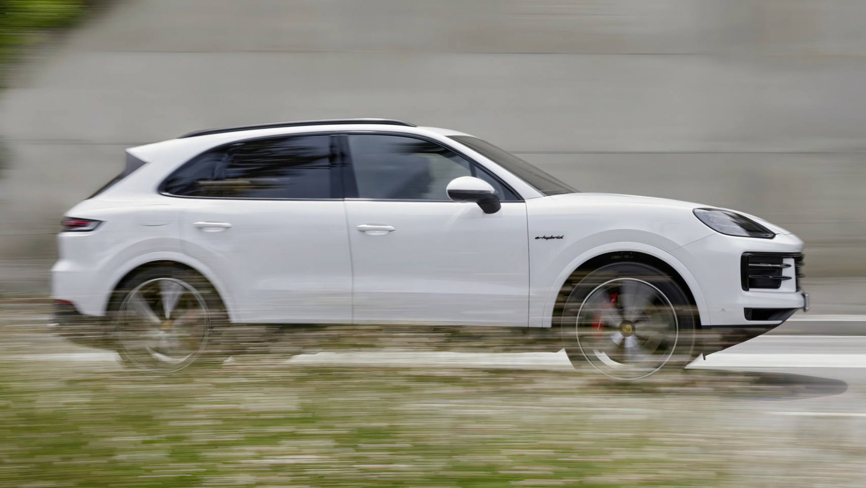 Porsche Cayenne S E-Hybrid profilowe