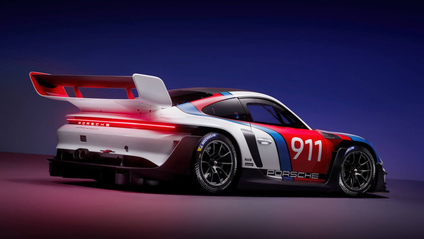 Porsche 911 GT3 R Rennsport sylwetka