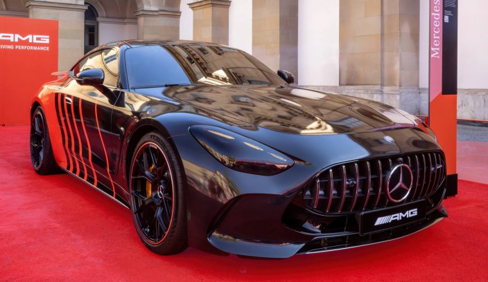 Mercedes-AMG GT E-Performance Concept przód