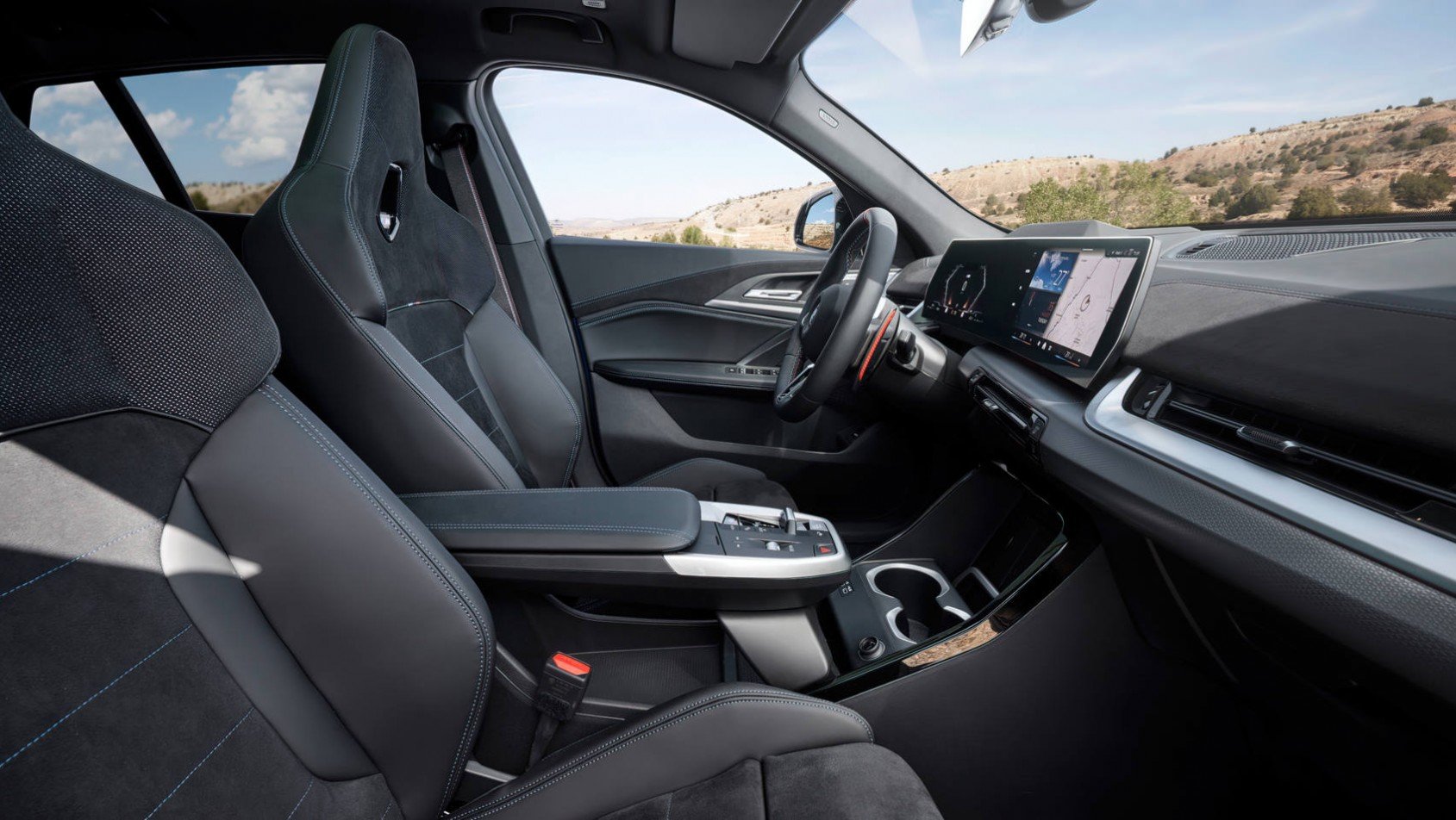 BMW X2 M35i wnętrze