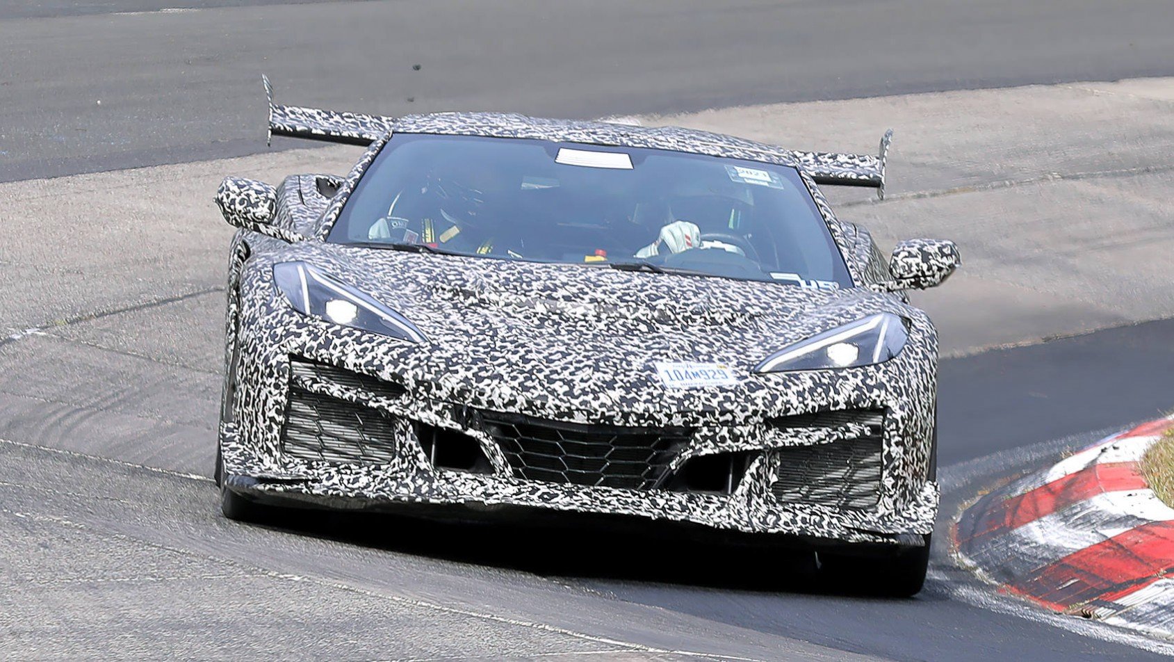 2024 Chevrolet Corvette C8 ZR1 spyshot przód