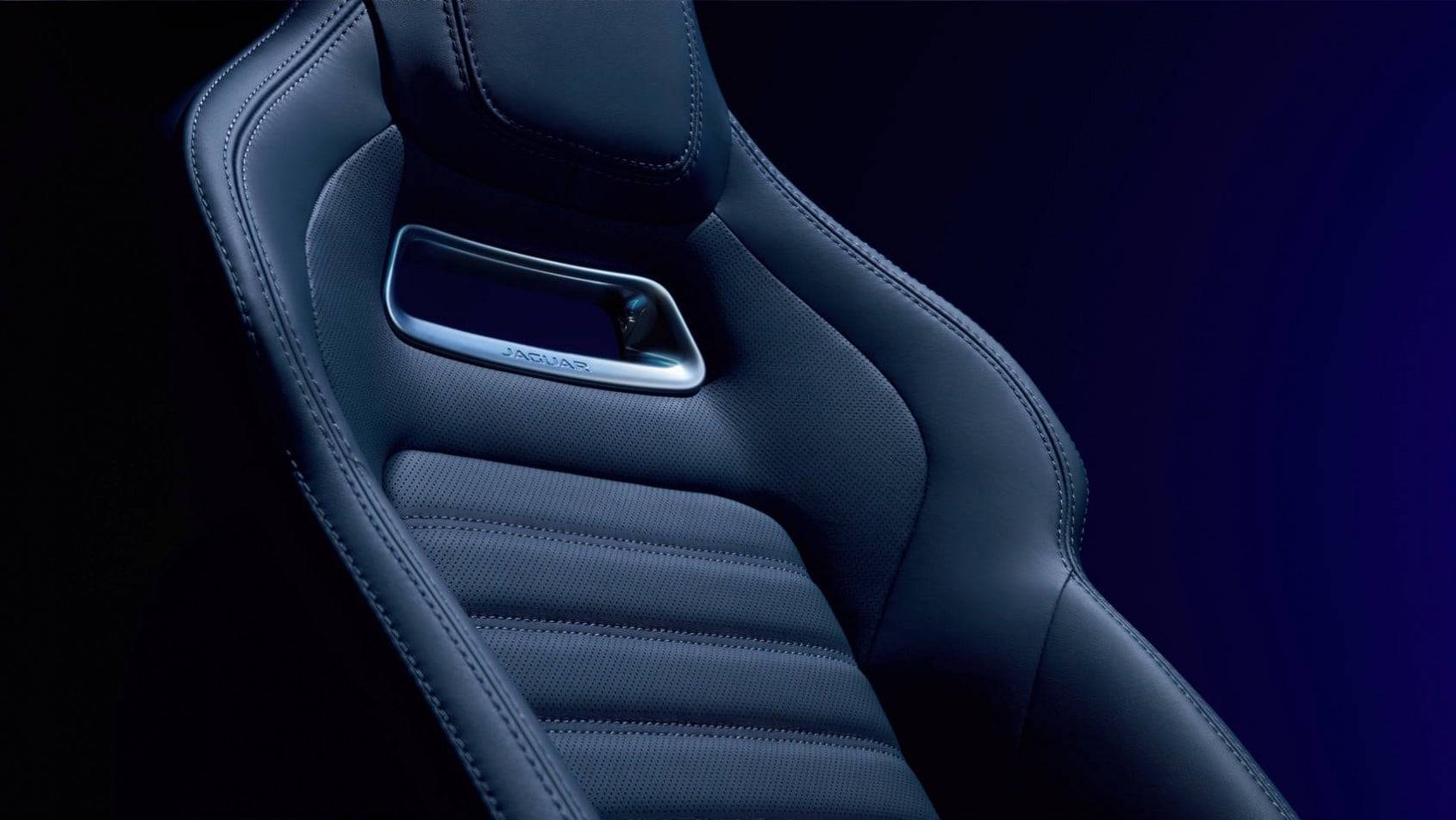 Jaguar F-Type ZP Edition fotel