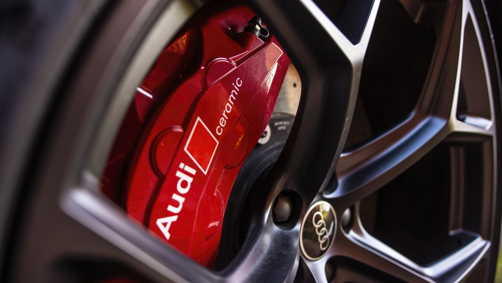 Audi RS 6 Audi RS6 Performance test hamulce detal