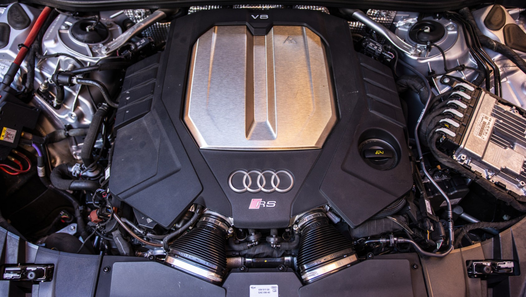 Audi RS 6 Audi RS6 Performance test v8