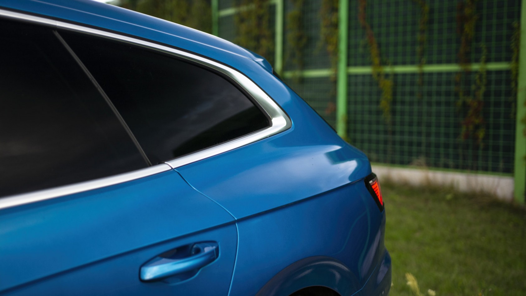 Volkswagen Arteon Shooting Brake linia dachu