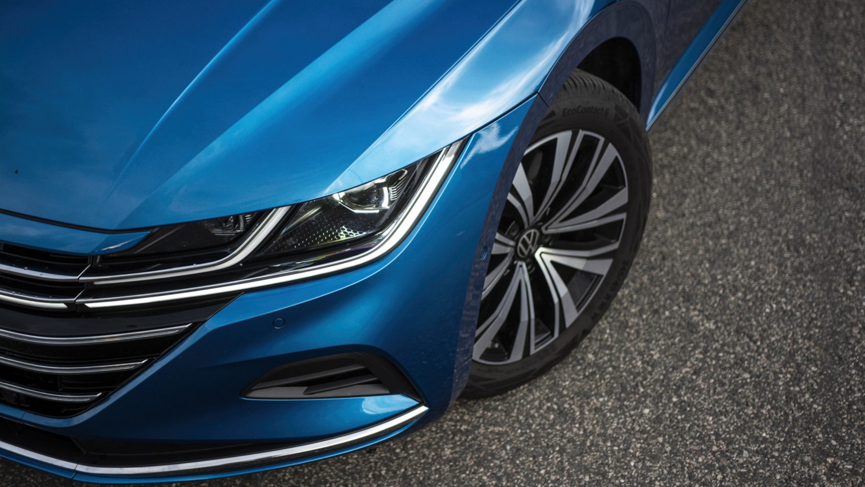 Volkswagen Arteon Shooting Brake reflektor