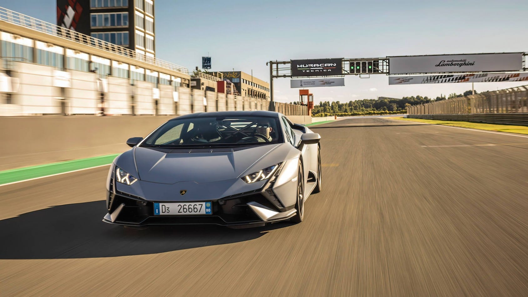 Lamborghini Huracan Tecnica na torze