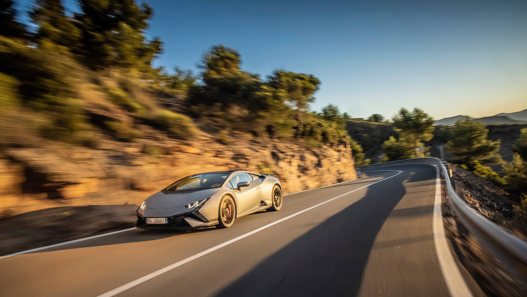 Lamborghini Huracan Tecnica na drodze publicznej