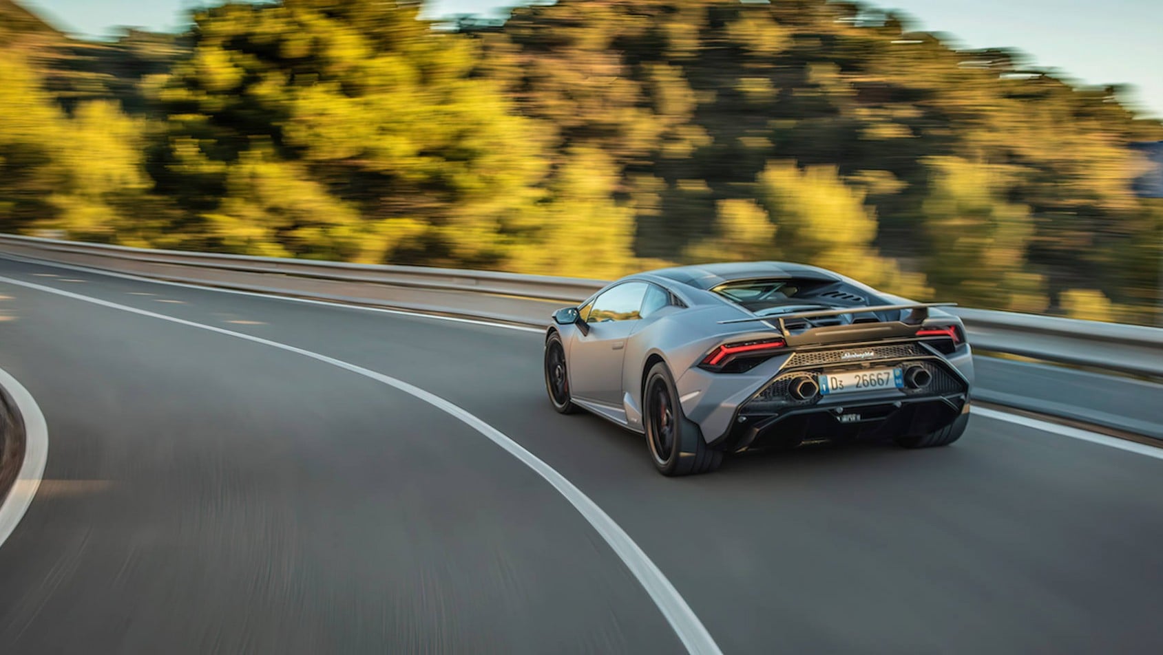 Lamborghini Huracan Tecnica stylizacja tył