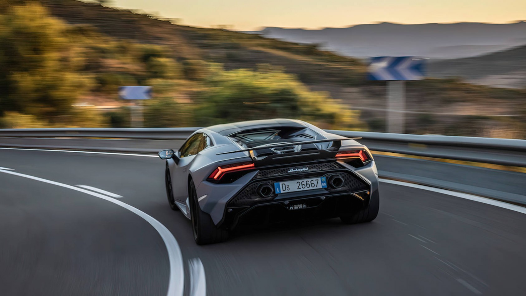 Lamborghini Huracan Tecnica lampy tylne