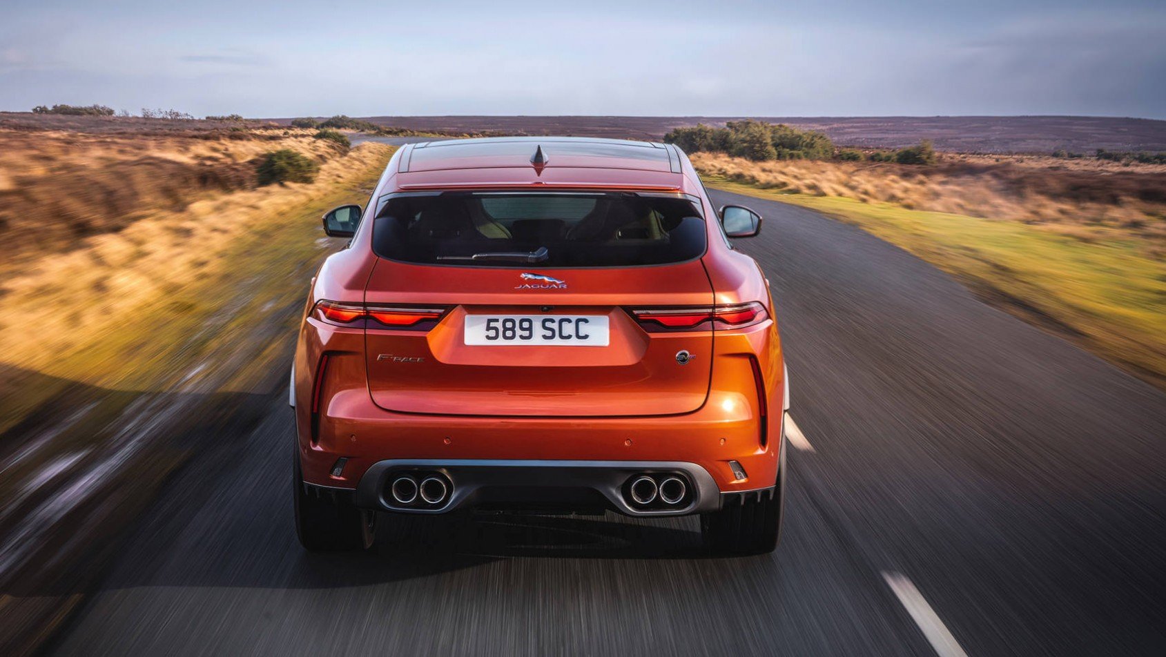 Jaguar F-Pace SVR tył