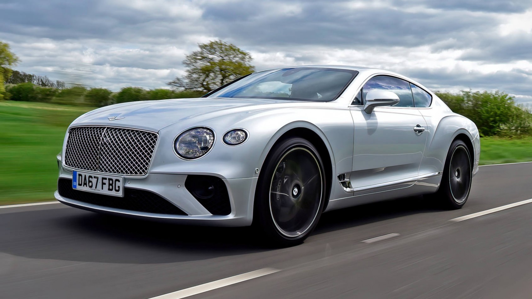 Bentley Continental GT widok z boku