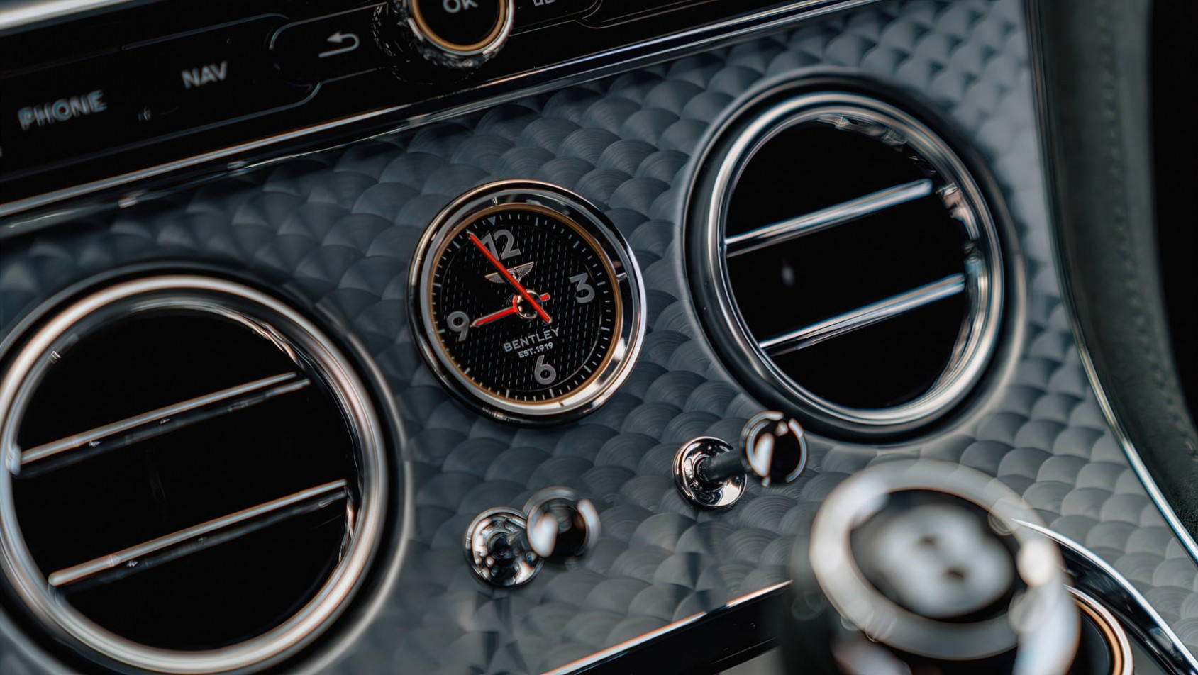 Bentley Continental GT - carbon