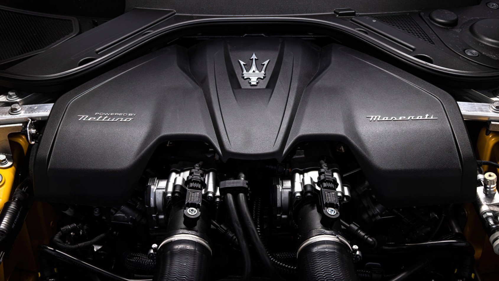 Maserati GranTurismo 2023 Maserati GranTurismo Trofeo silnik
