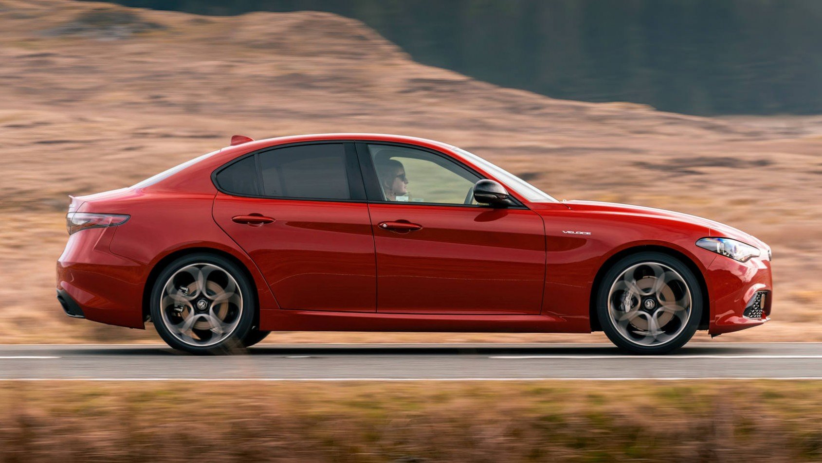 2023 Alfa Romeo Giulia Veloce profil