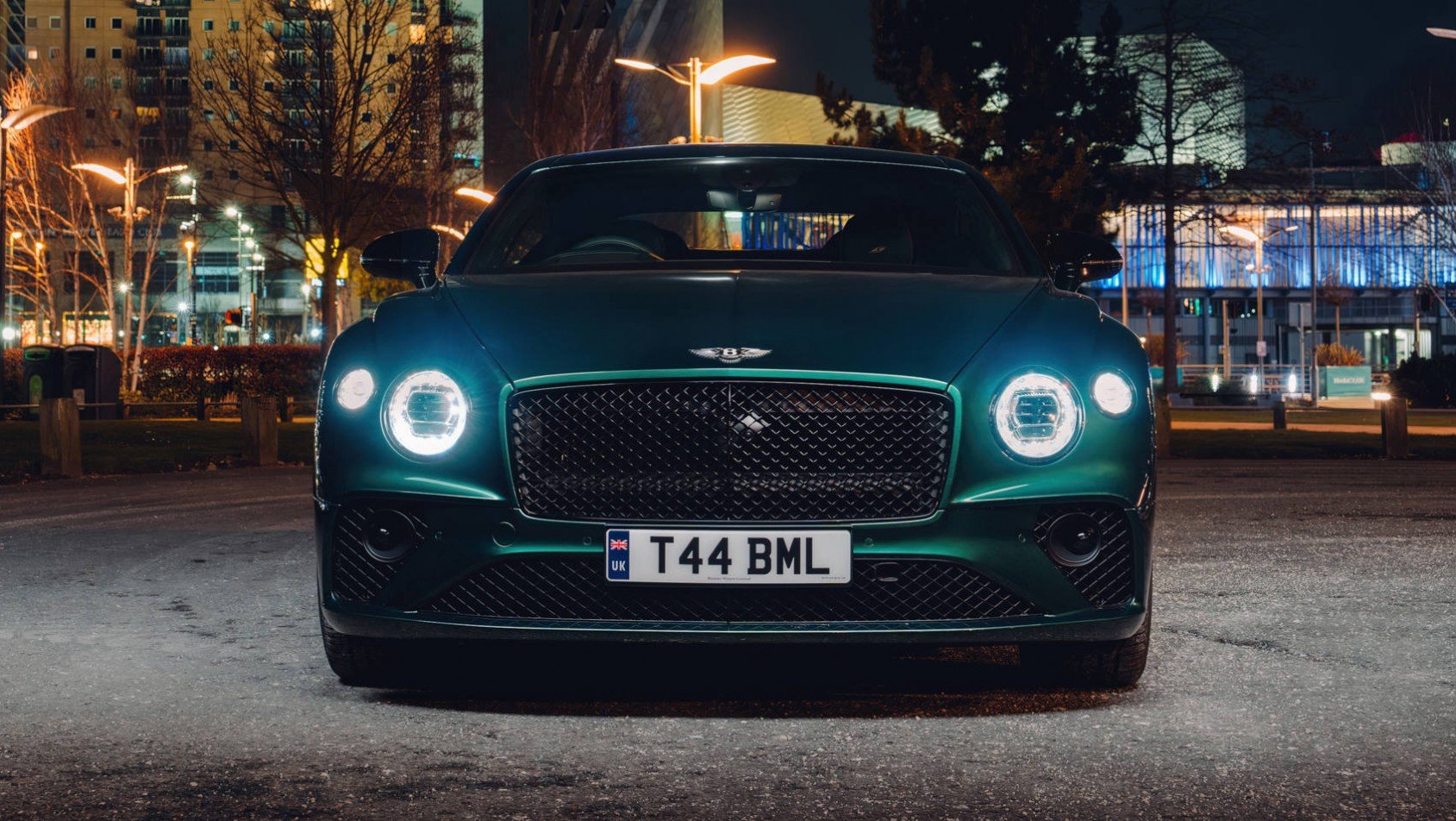 Bentley Continental GT S V8 2023 oświetlenie