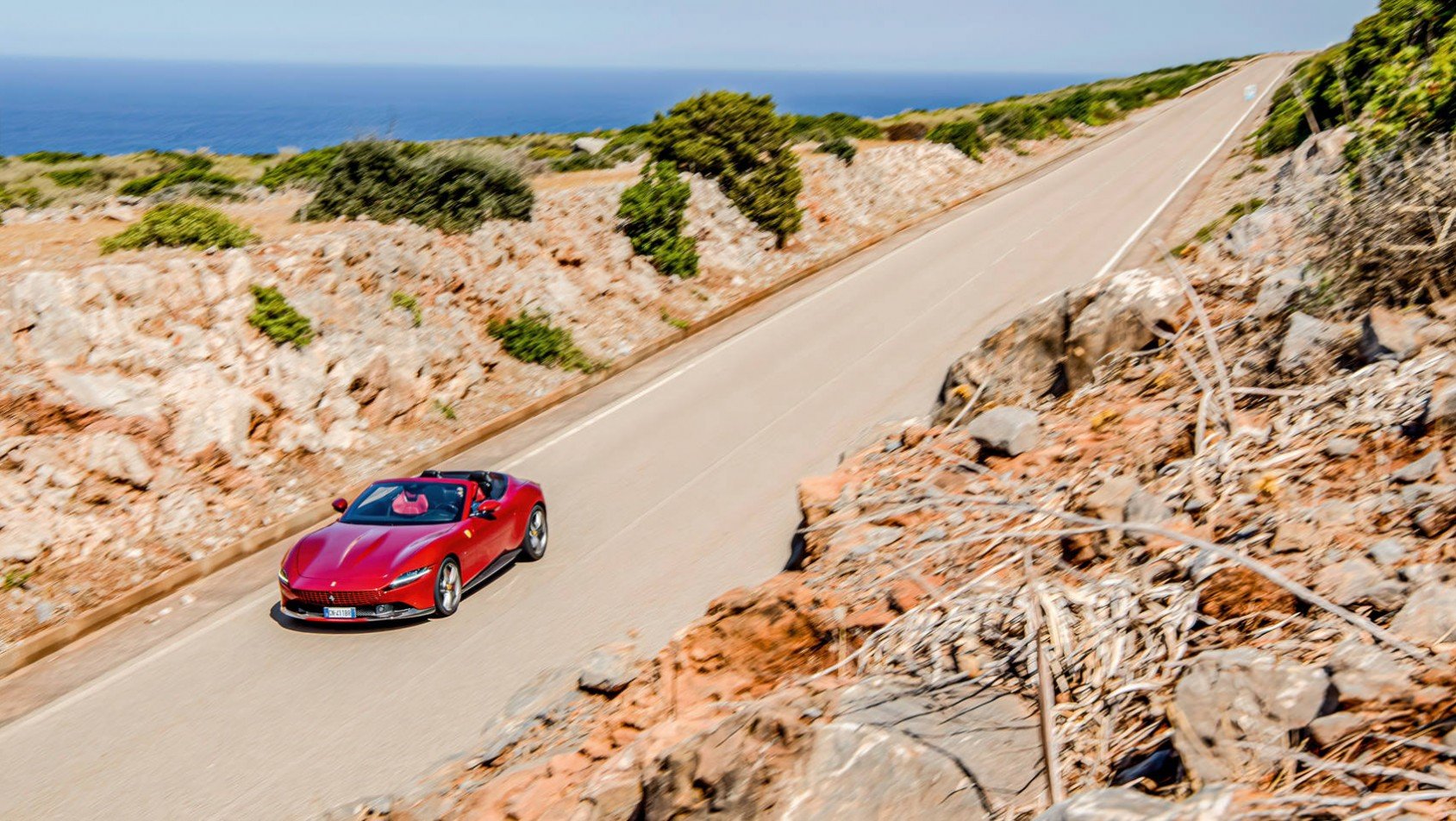 Ferrari Roma Spider test drogowy