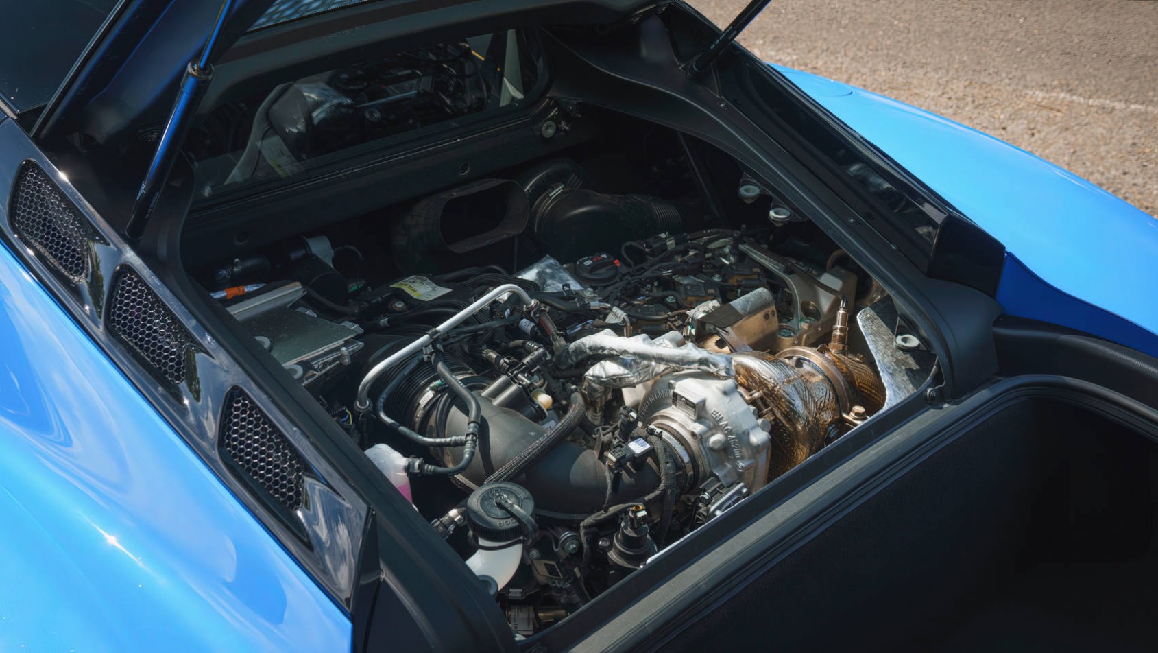 Lotus Emira i4 silnik