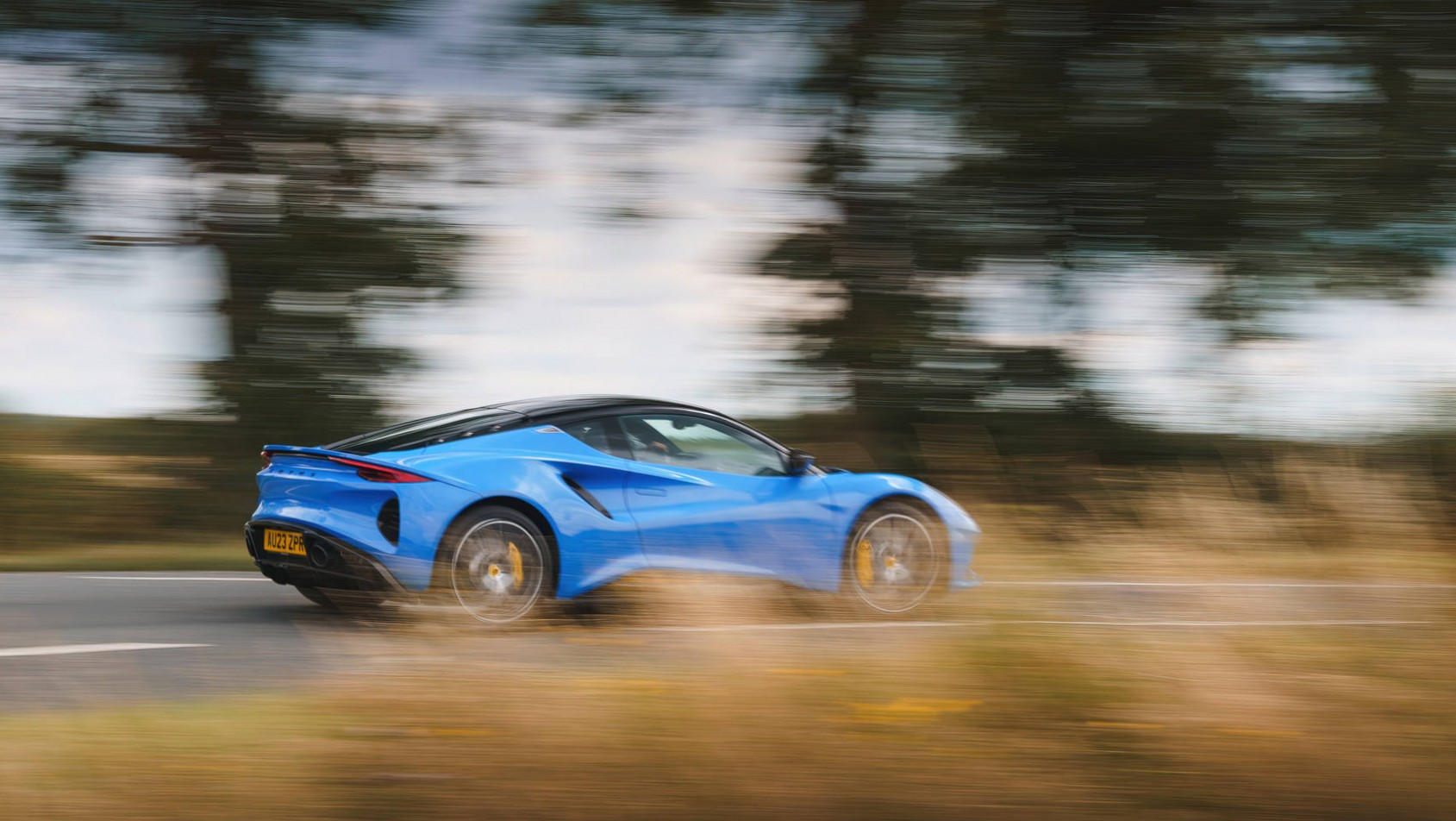 Lotus Emira i4 dynamiczne