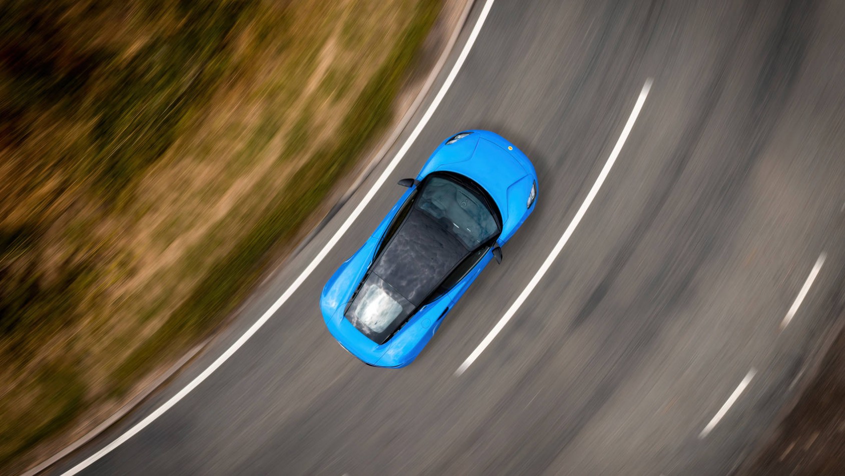 Lotus Emira i4 z góry