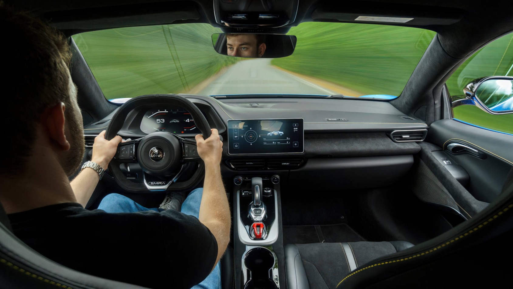 Lotus Emira i4 prowadzenie