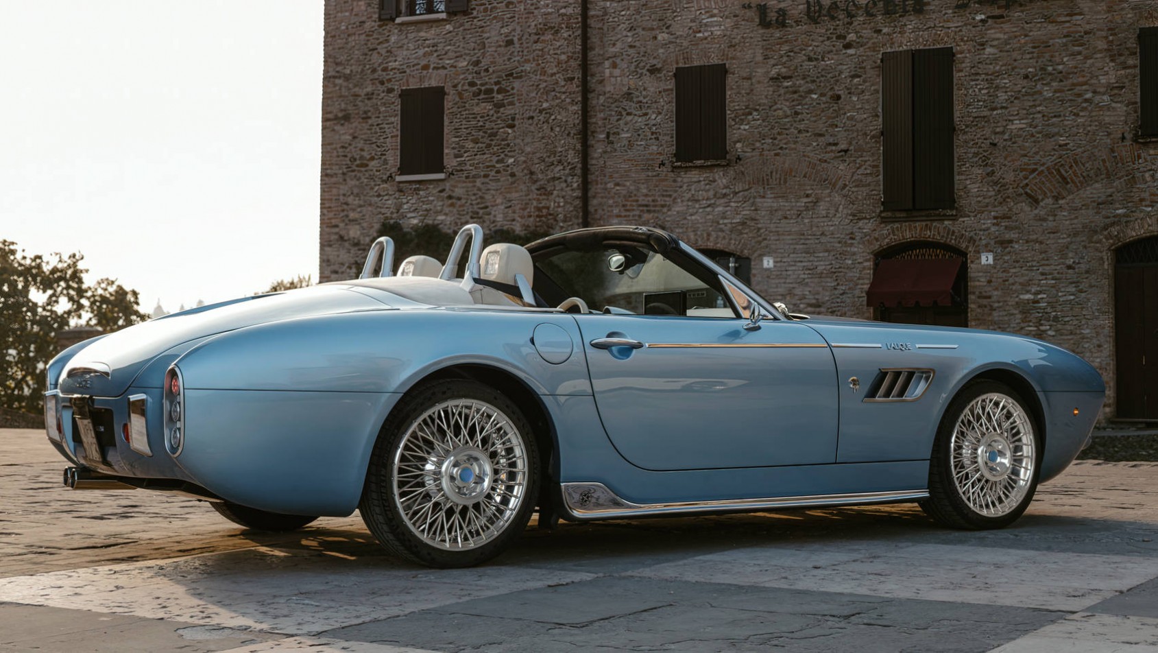 Ares Design Ares Wami Lalique Spyder design