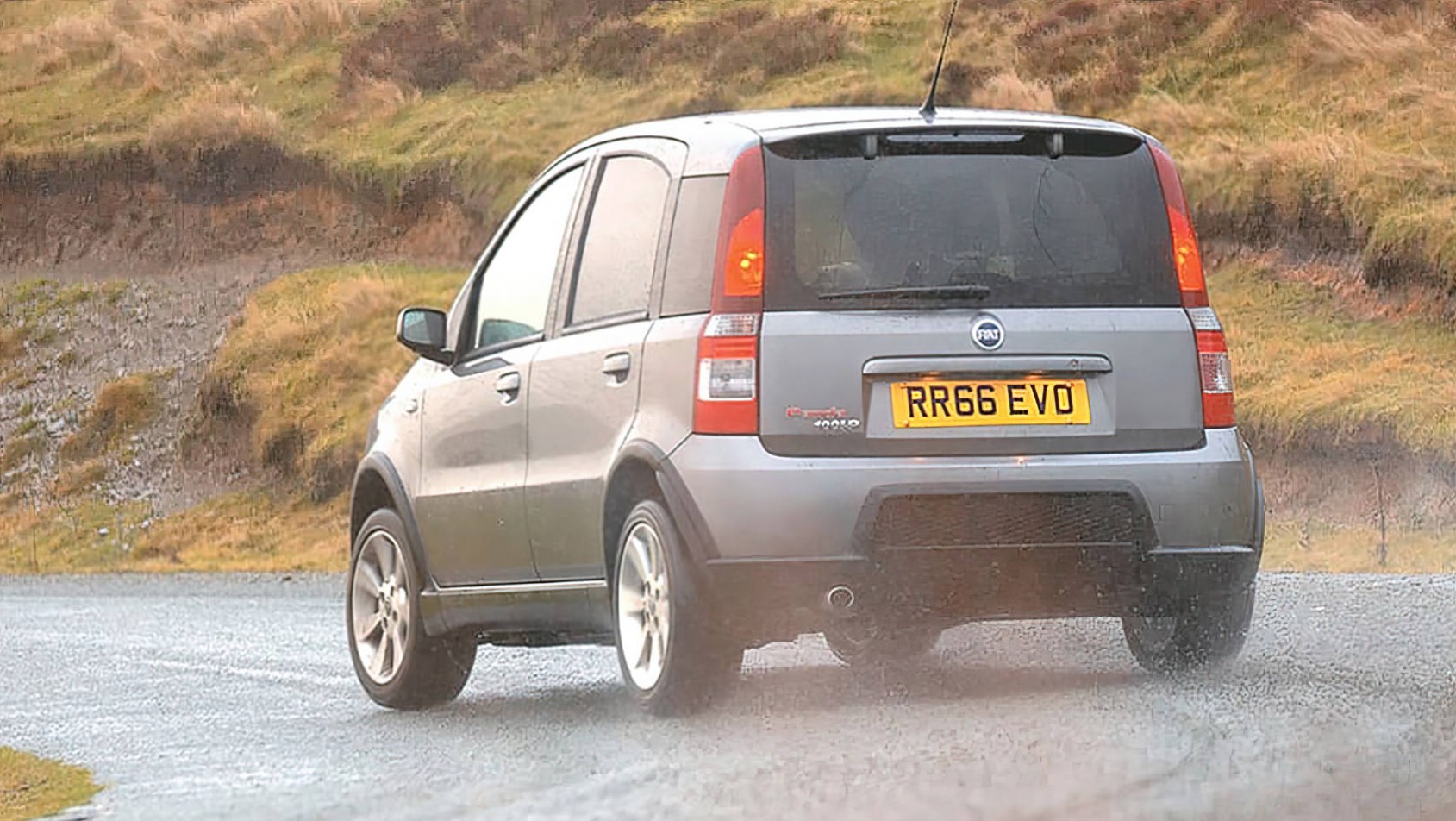 Fiat Panda Fiat Panda 100HP tył zakręt