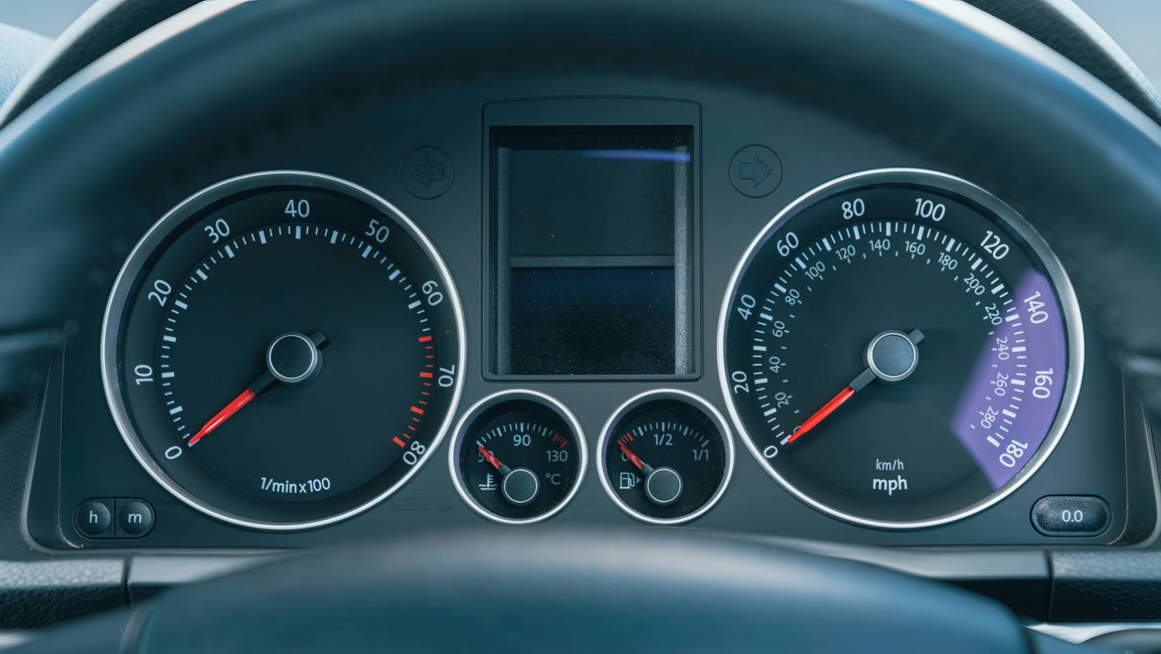 Volkswagen Golf GTI MK5 zegary