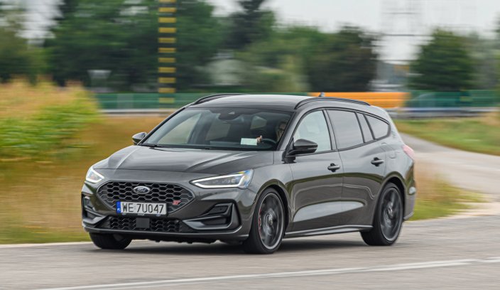 Ford Focus ST kombi test