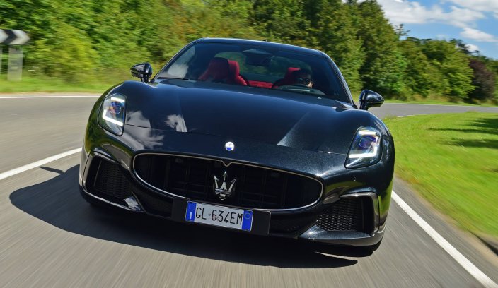 2023 Maserati GranTurismo Trofeo test