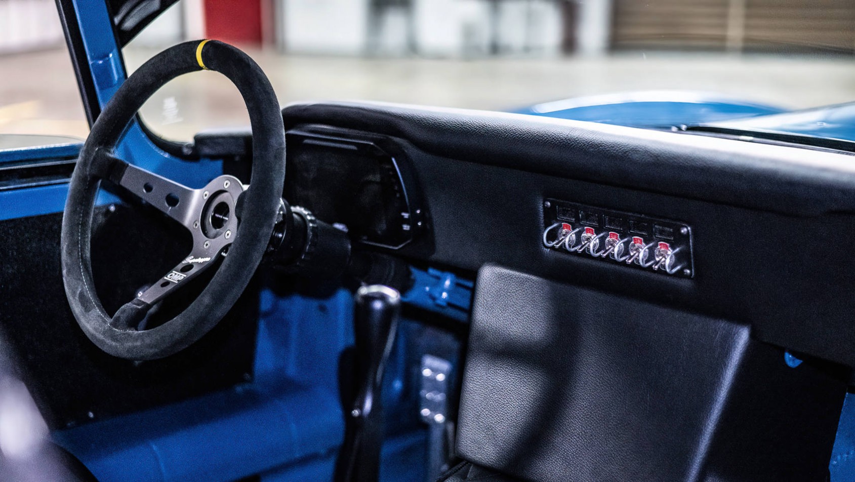 Eneos Jaguar E-Type 2JZ kokpit