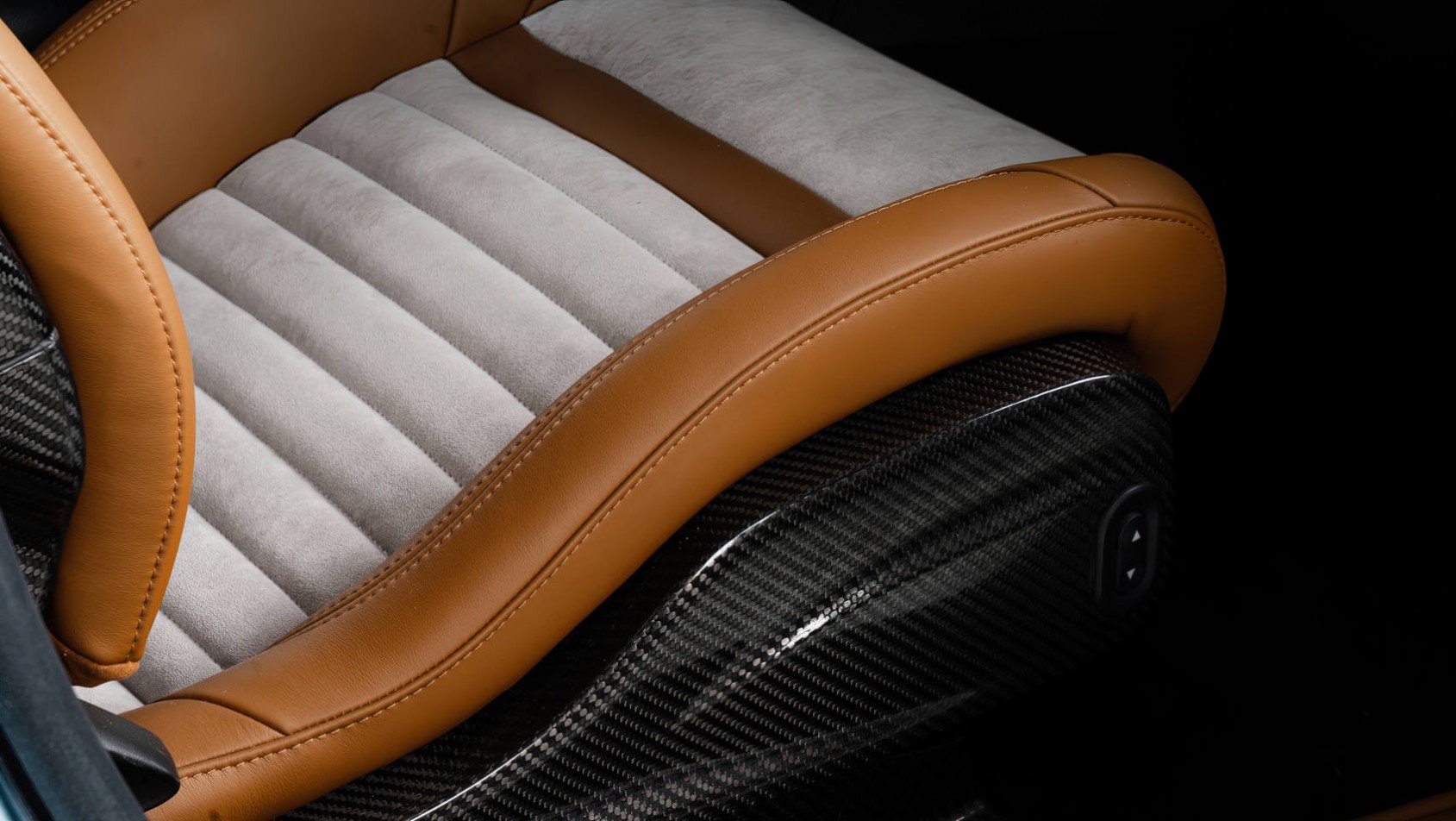 ErreErre Fuoriserie Alfa Romeo Giulia detal fotela