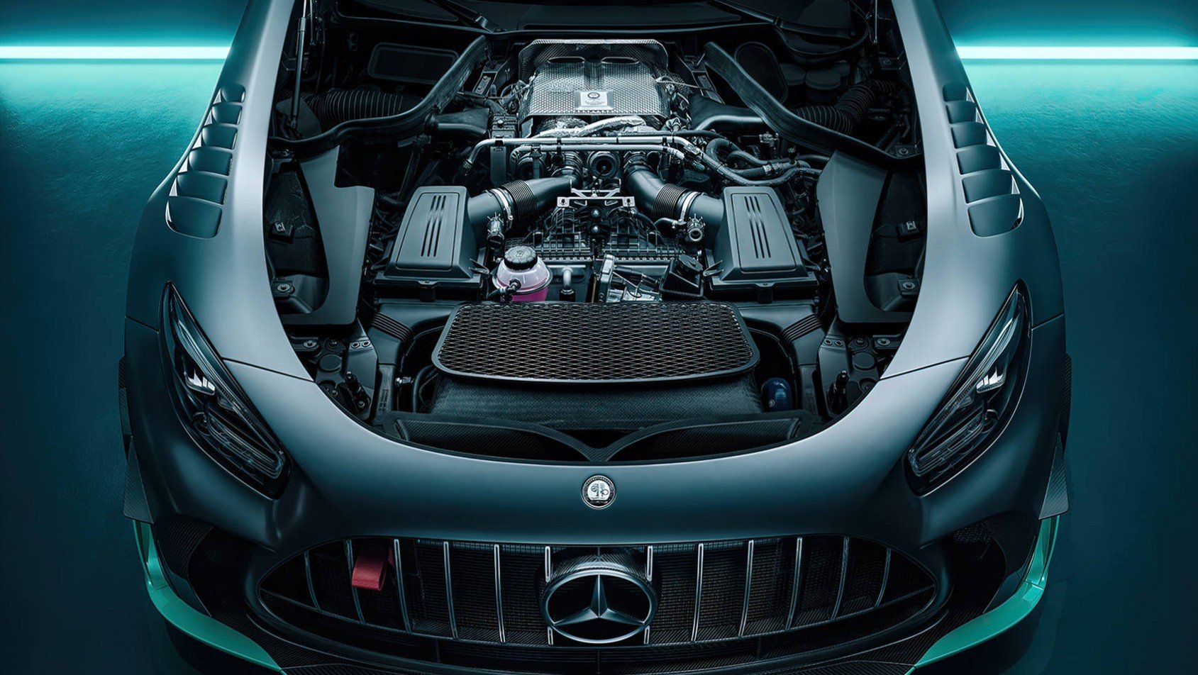 Mercedes-AMG GT2 Pro silnik