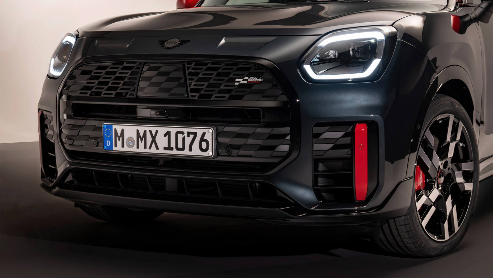 2024 Mini Countryman John Cooper Works grill