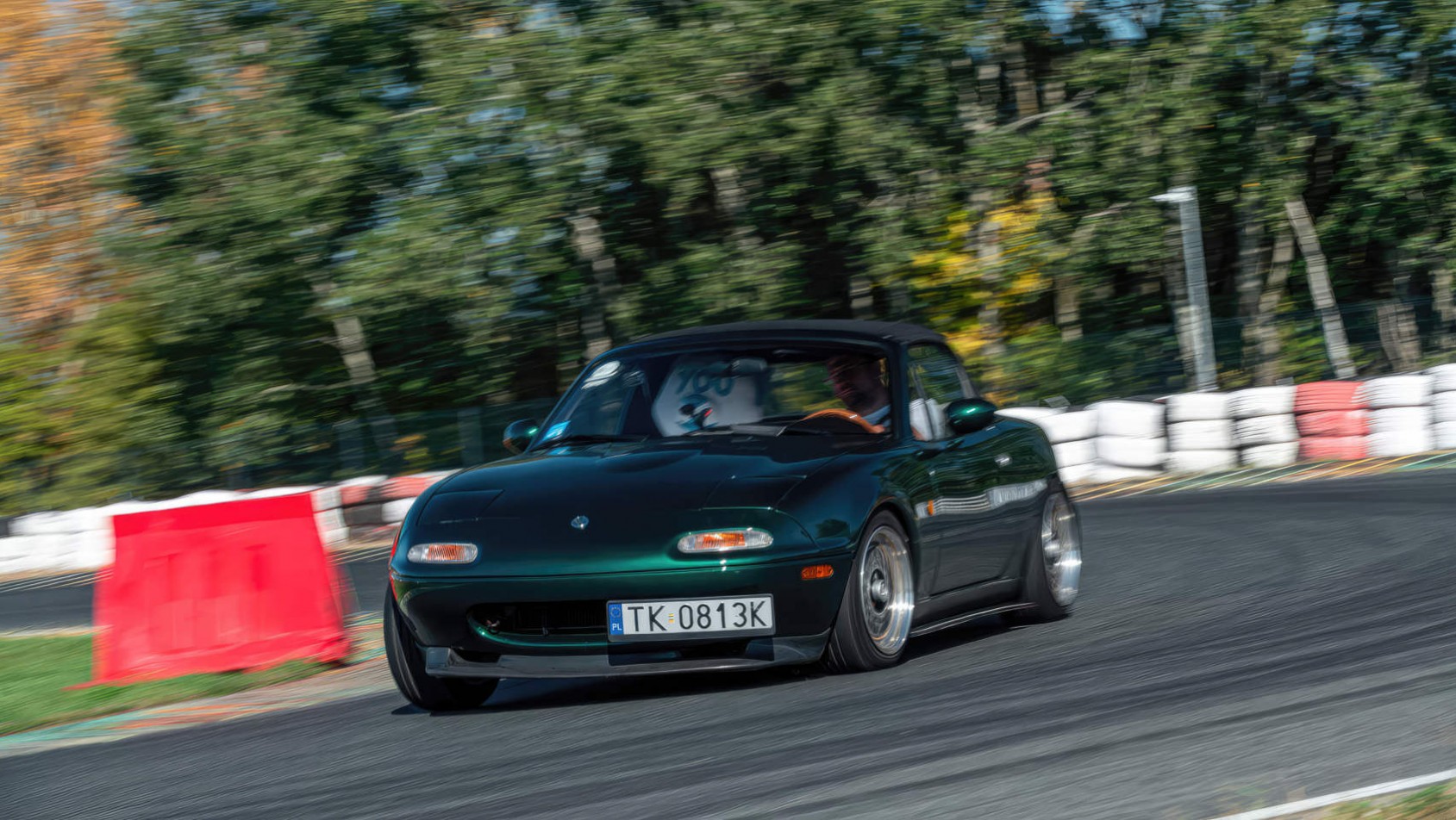 Dynamiczne ujęcie Mazda MX-5